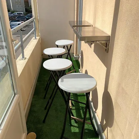 Апартаменти Nouveau A La Location ! *